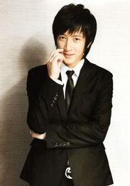 娱乐吃瓜酱韩庚,从偶像到实力派,娱乐吃瓜酱带你揭秘他的蜕变之路 第3张 娱乐吃瓜酱韩庚,从偶像到实力派,娱乐吃瓜酱带你揭秘他的蜕变之路 第3张